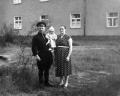 Я с родителями. Май 1958 года