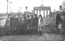 В 9- м  классе у Бранденбургских ворот (на фото не все) 5.01.83